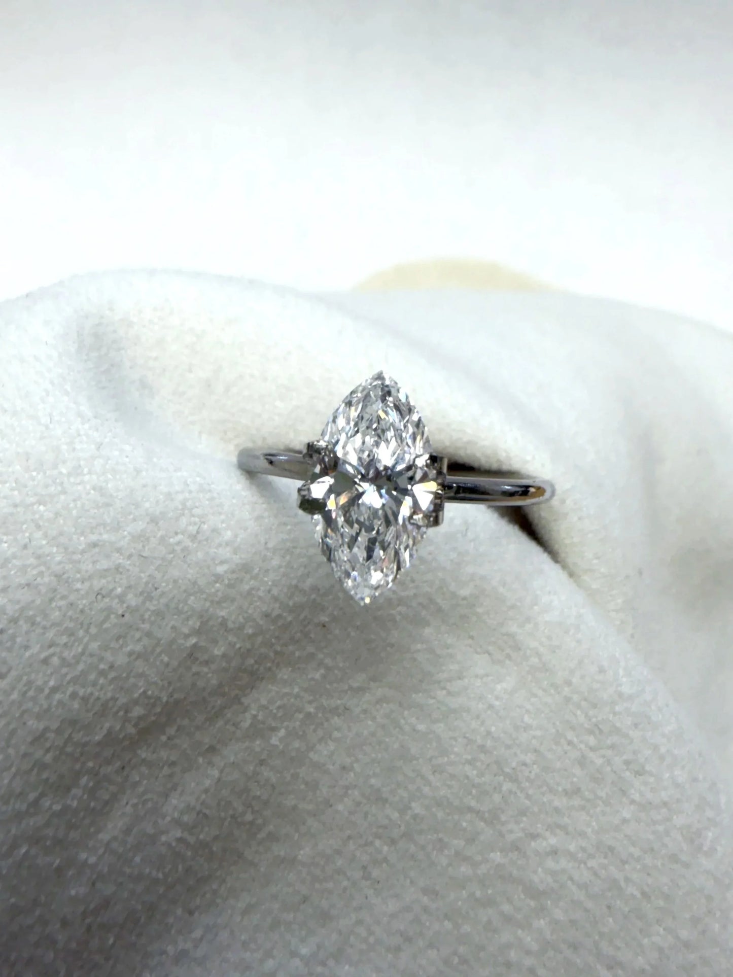 2.01 ct D/VS1 Marquise Cut Lab-Grown Diamond