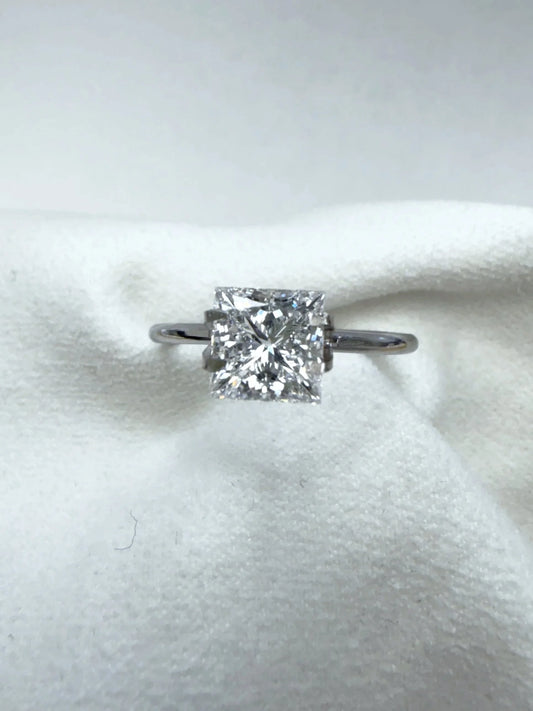 2.04 ct D/VS1 Princess Cut Lab-Grown Diamond